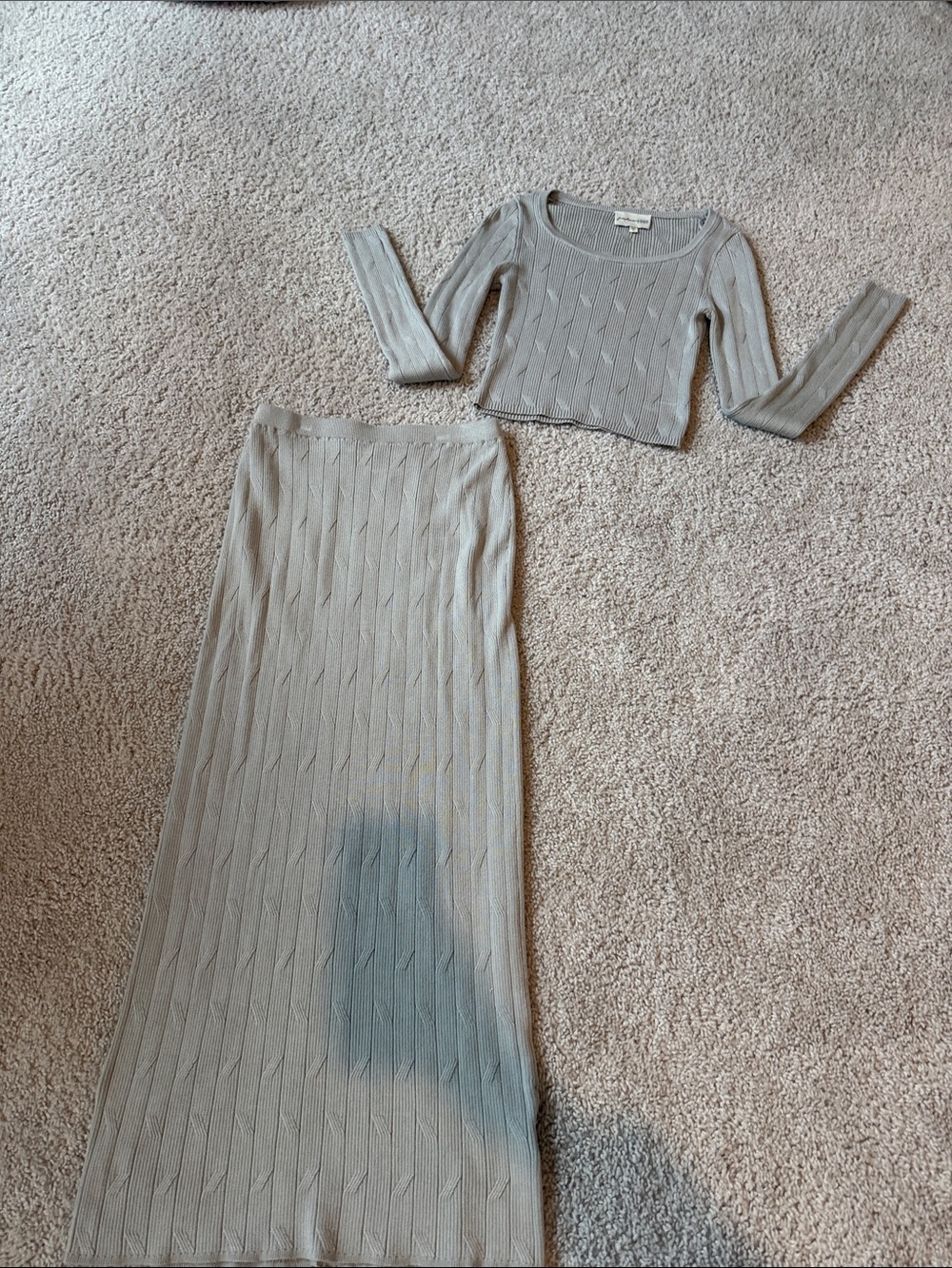Cable-Knit Matching Skirt Set in Light Gray